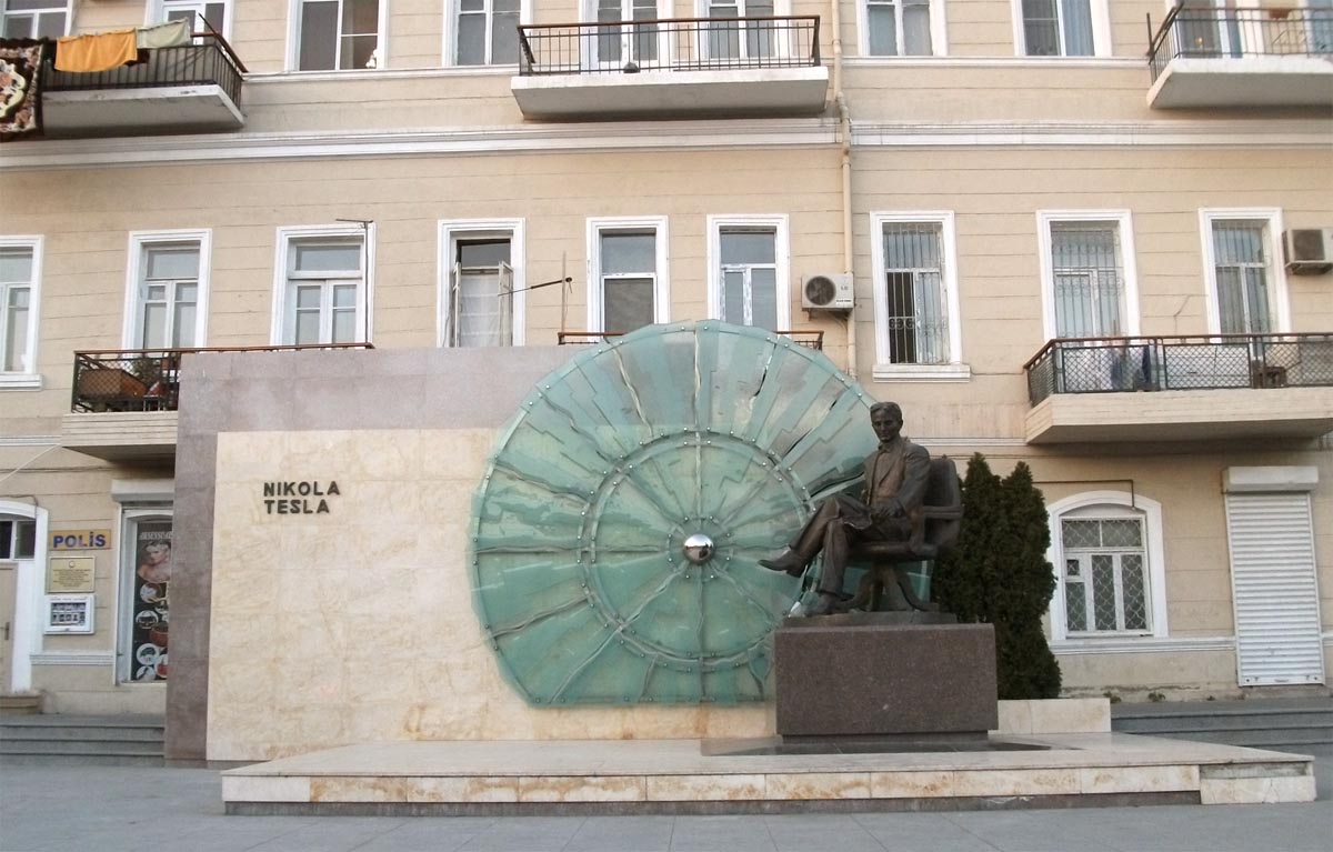 Азербайджан, Никола Тесла