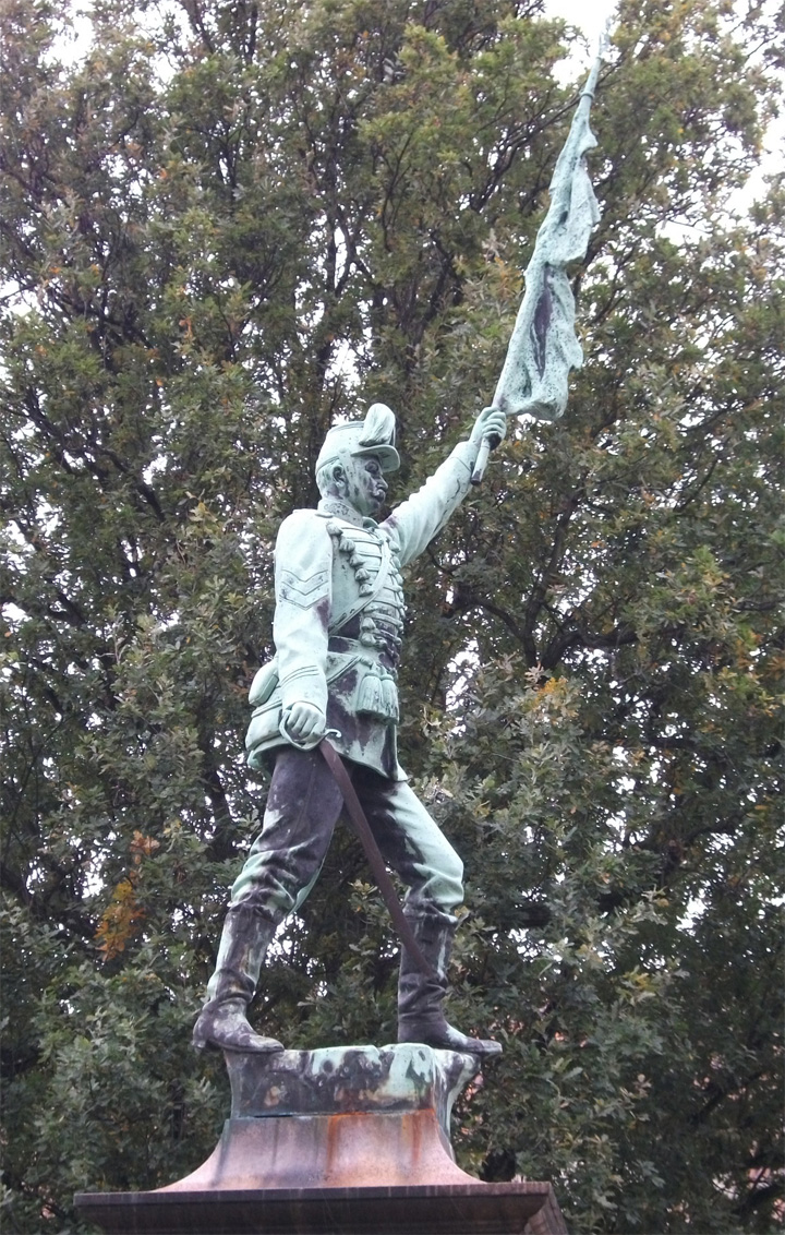 Хельмштедт, памятник павшим героям