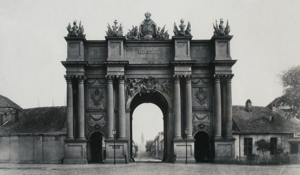 Потсдам, Бранденбургские ворота
