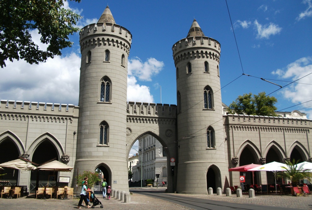Потсдам, Науэнские ворота (Nauener Tor)