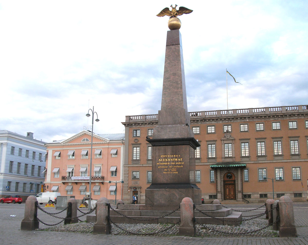 Хельсинки, памятник императрица Александра