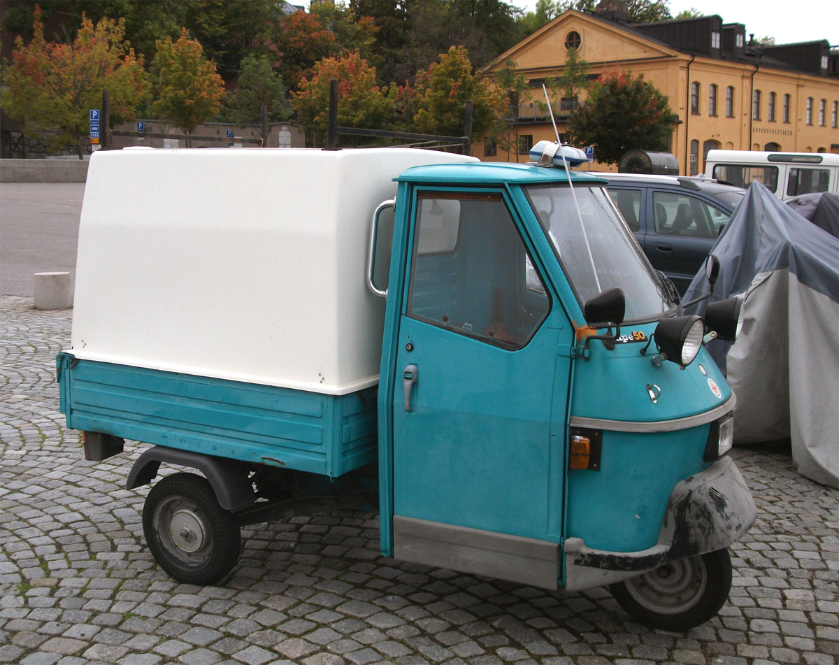 Стокгольм, трёхколёсный грузовик