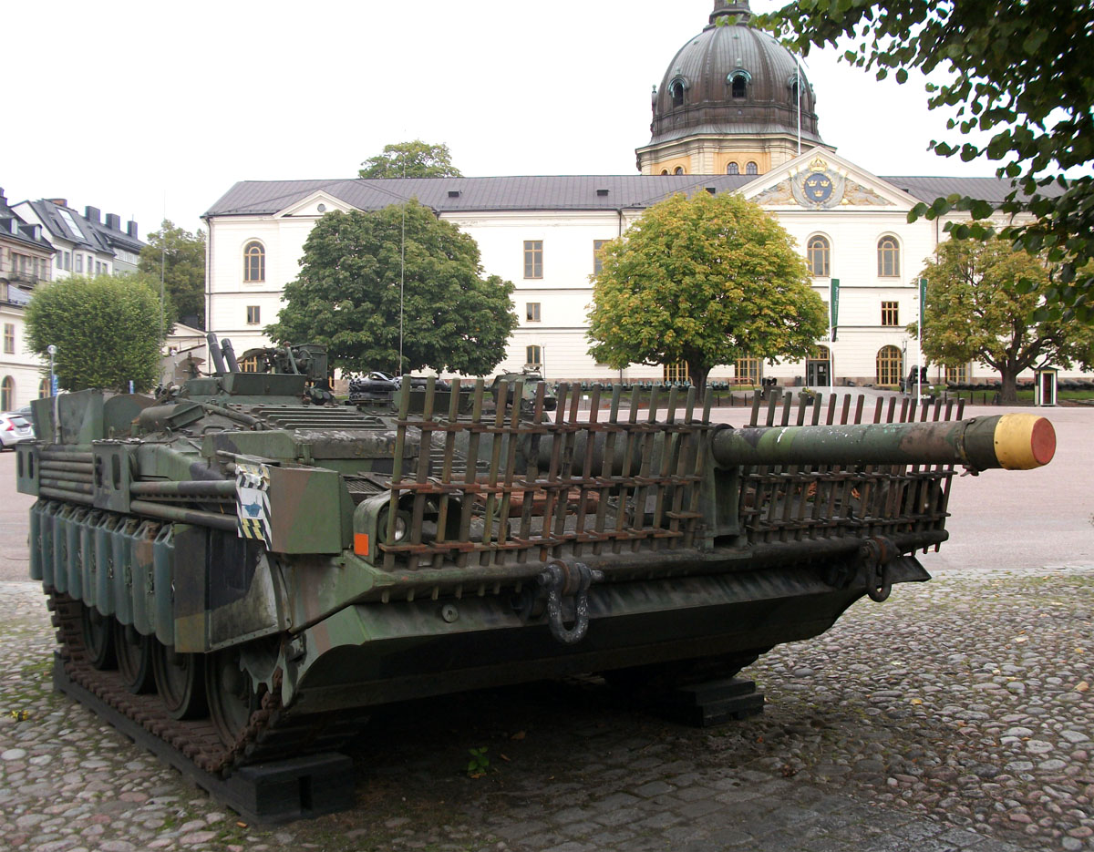 шведский безбашенный танк Strv 103