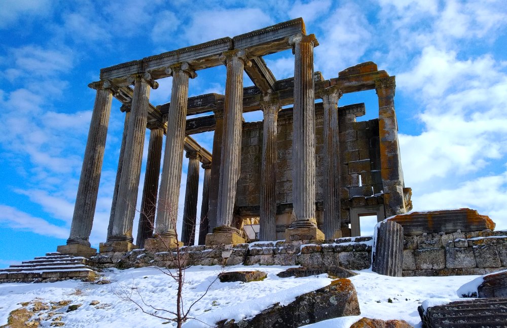 Эзани, храм Зевса