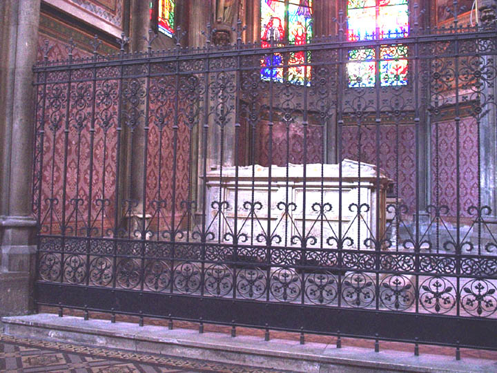 ����������