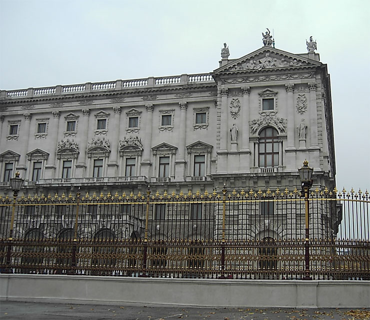 ������ ����������