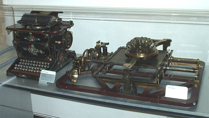 старинные пишущие машинки